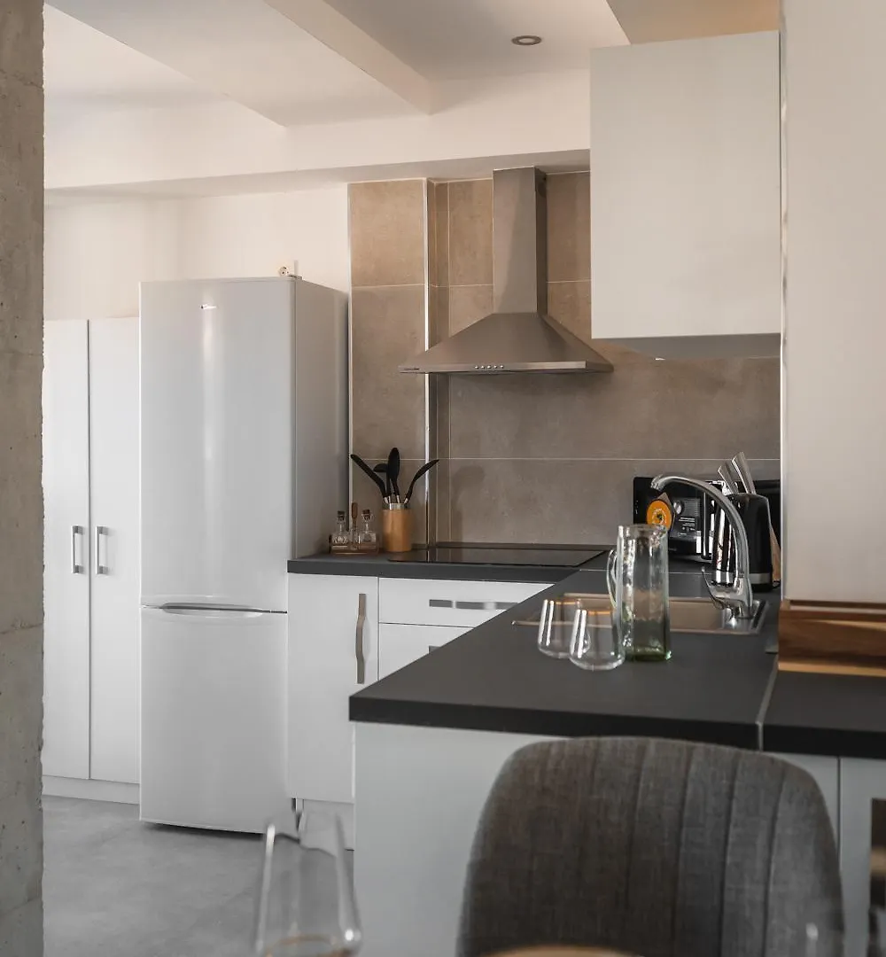 Mano De Hierro Apartment - Free Parking Granada