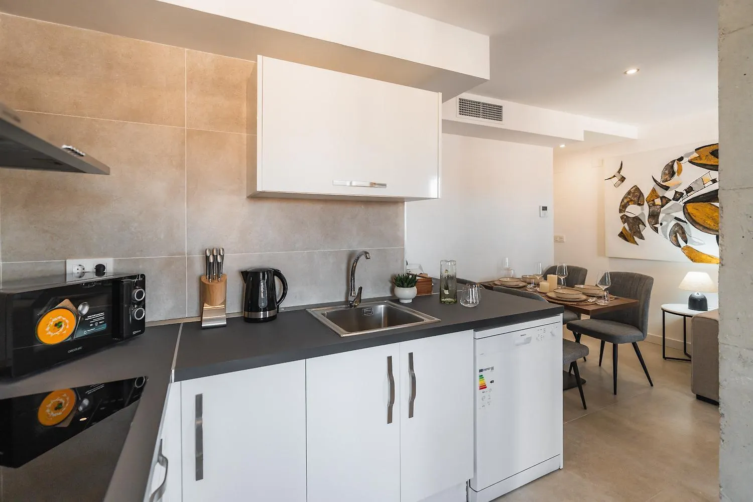 Mano De Hierro Apartment - Free Parking Granada