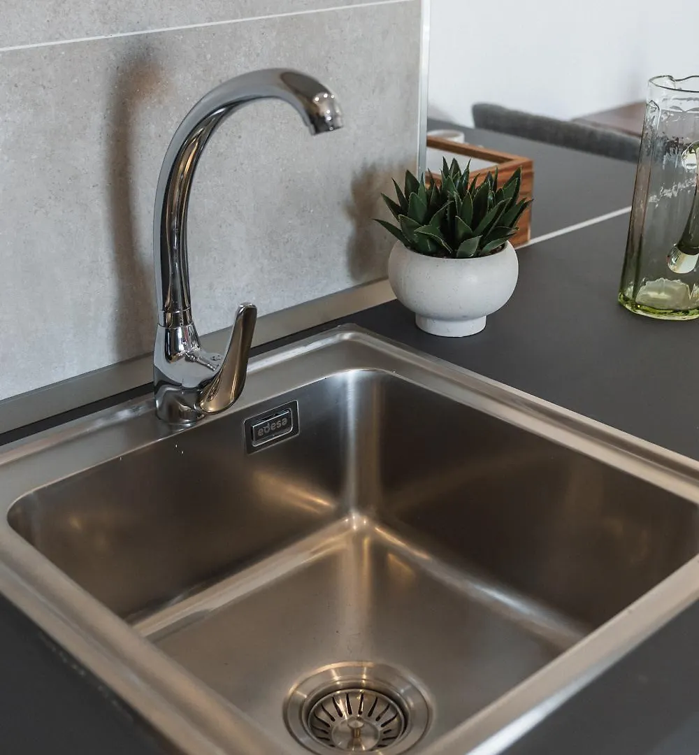Mano De Hierro Apartment - Free Parking Granada